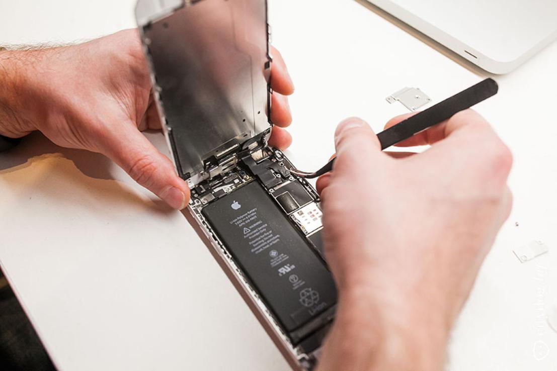 Сломался телефон на гарантии – как отремонтировать или вернуть деньги